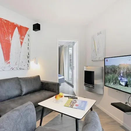 Appartement Duenenvilla 12, Whg 2 Priwall